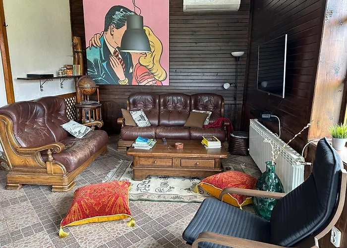 بيت ضيافة Le Cinema Shiroki Dol