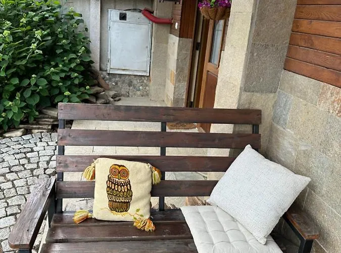 Le Cinema Shiroki Dol