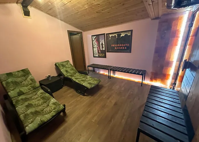 Le Cinema Maison d'hôtes Shiroki Dol